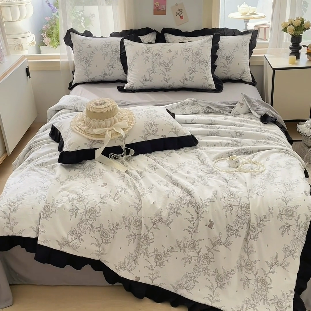 91家纺网 家纺一手货源 找家纺 佳一家纺 2025新款亲肤水洗棉夏被 花恋