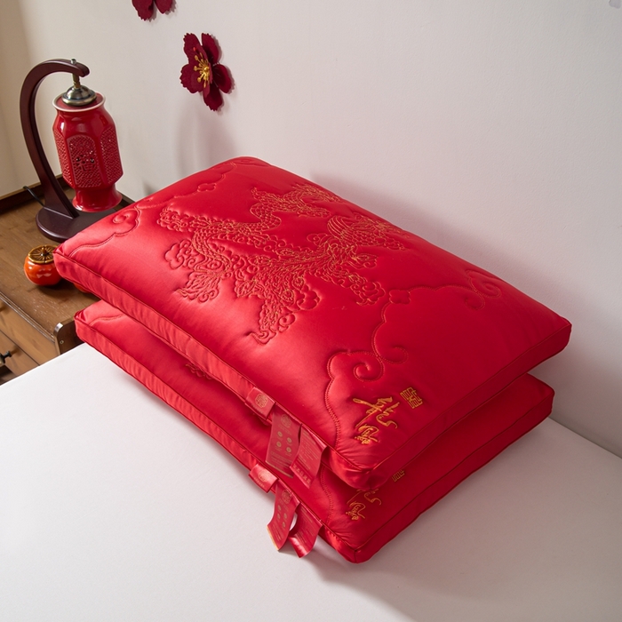 91家纺网 家纺一手货源 找家纺 2025新款婚庆枕芯 龙凤双喜