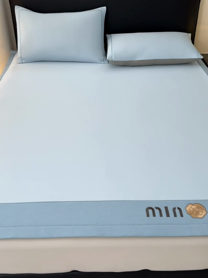 91家纺网 家纺一手货源 找家纺 全季家居 2025新款全季家居5A抗菌min系列凉感冰丝席 床席-天蓝