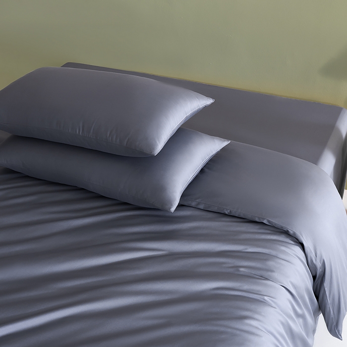 91家纺网 家纺一手货源 找家纺 闲鱼家纺 2025新款亲肤舒适60S黑标A类全棉纯色四件套单被套单床笠-风格一单被套单床笠-风格二 远山灰