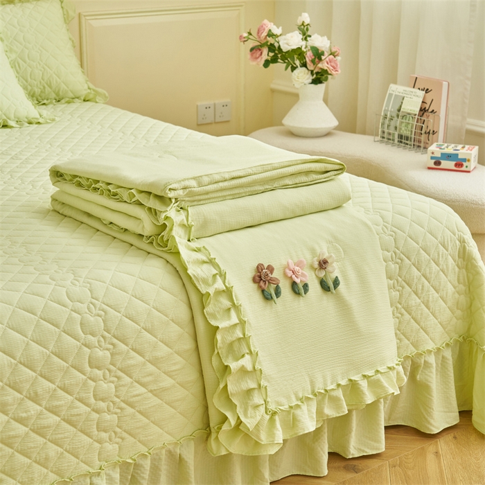 91家纺网 家纺一手货源 找家纺 恒爱家纺 2025新款A类泡泡纱床盖-杜鹃 芥末绿