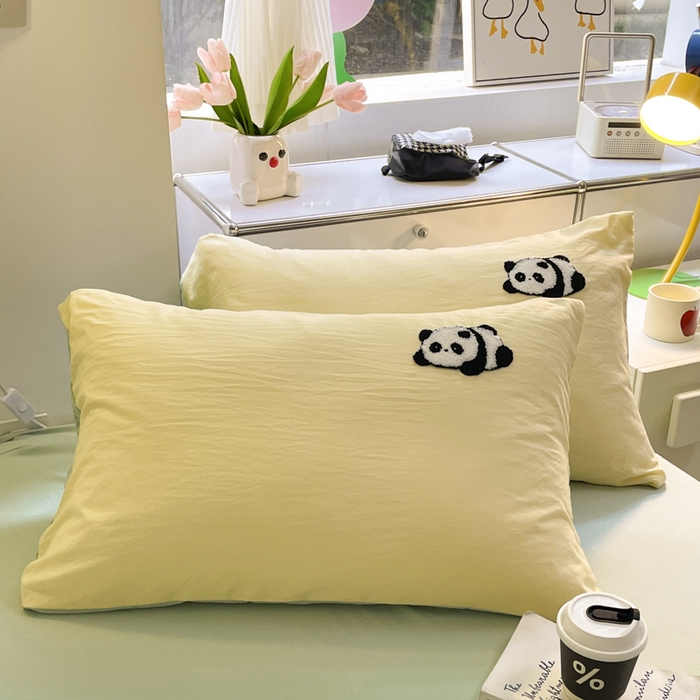 91家纺网 家纺一手货源 找家纺 优卡迪家纺馆 2025新款水洗棉毛巾绣四件套（下载文件夹包含买家秀） 淘气熊猫-黄