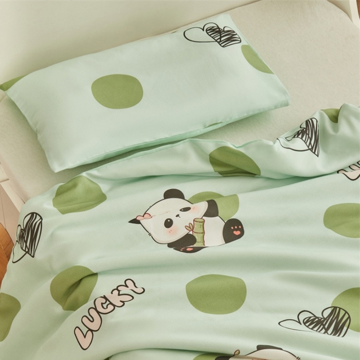 91家纺网 家纺一手货源 找家纺 艾佳宝贝 2025新款A类儿童全棉多功能单被套可拆式夏被 lucky熊猫