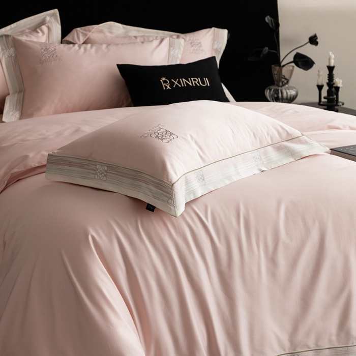 91家纺网 家纺一手货源 找家纺 馨蕊家居 2025新款100s高奢典藏简约全棉系列四件套-棉罗莎 棉罗莎-蔷薇粉
