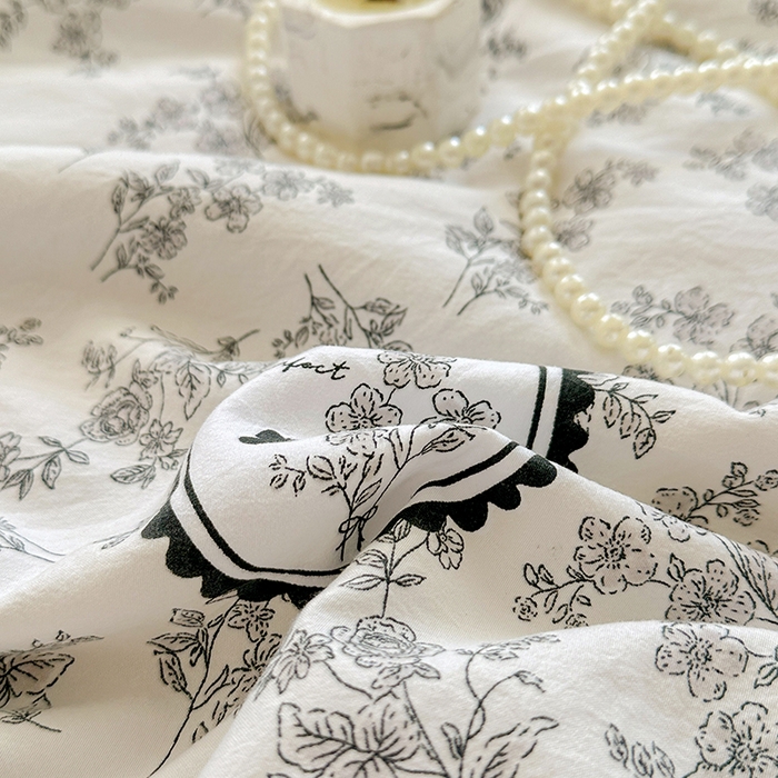 91家纺网 家纺一手货源 找家纺 佳一家纺 2025新款亲肤水洗棉夏被 花香