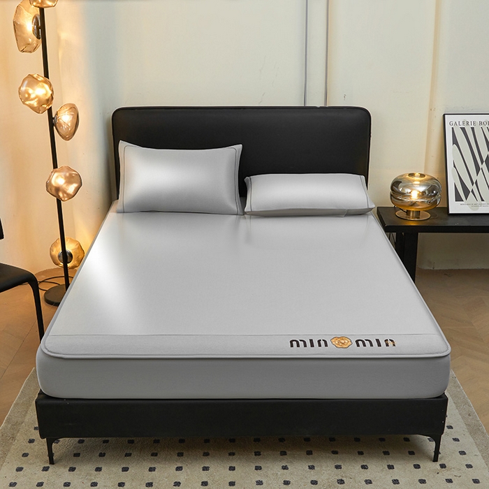 91家纺网 家纺一手货源 找家纺 全季家居 2025新款全季家居5A抗菌min系列凉感冰丝席 床笠-银灰