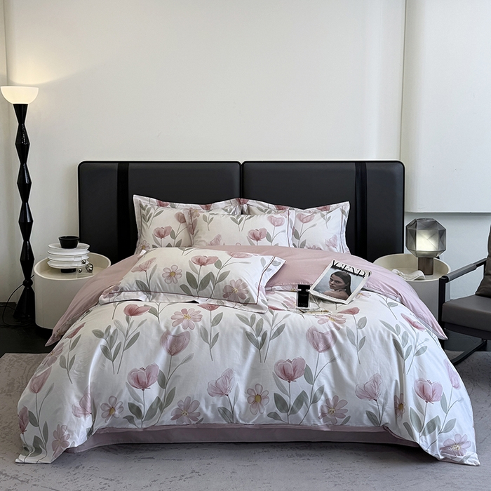 91家纺网 家纺一手货源 找家纺 乐蔻家纺 2025新款全棉13376数码印花四件套 夏恋（粉）