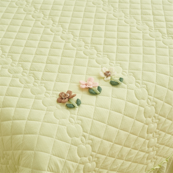 91家纺网 家纺一手货源 找家纺 恒爱家纺 2025新款A类泡泡纱床盖-杜鹃 芥末绿