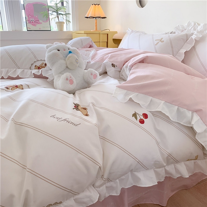 91家纺网 家纺一手货源 找家纺 2025新款公主风四件套全棉纯棉白花边被套床单款式三件套 悠然小贝