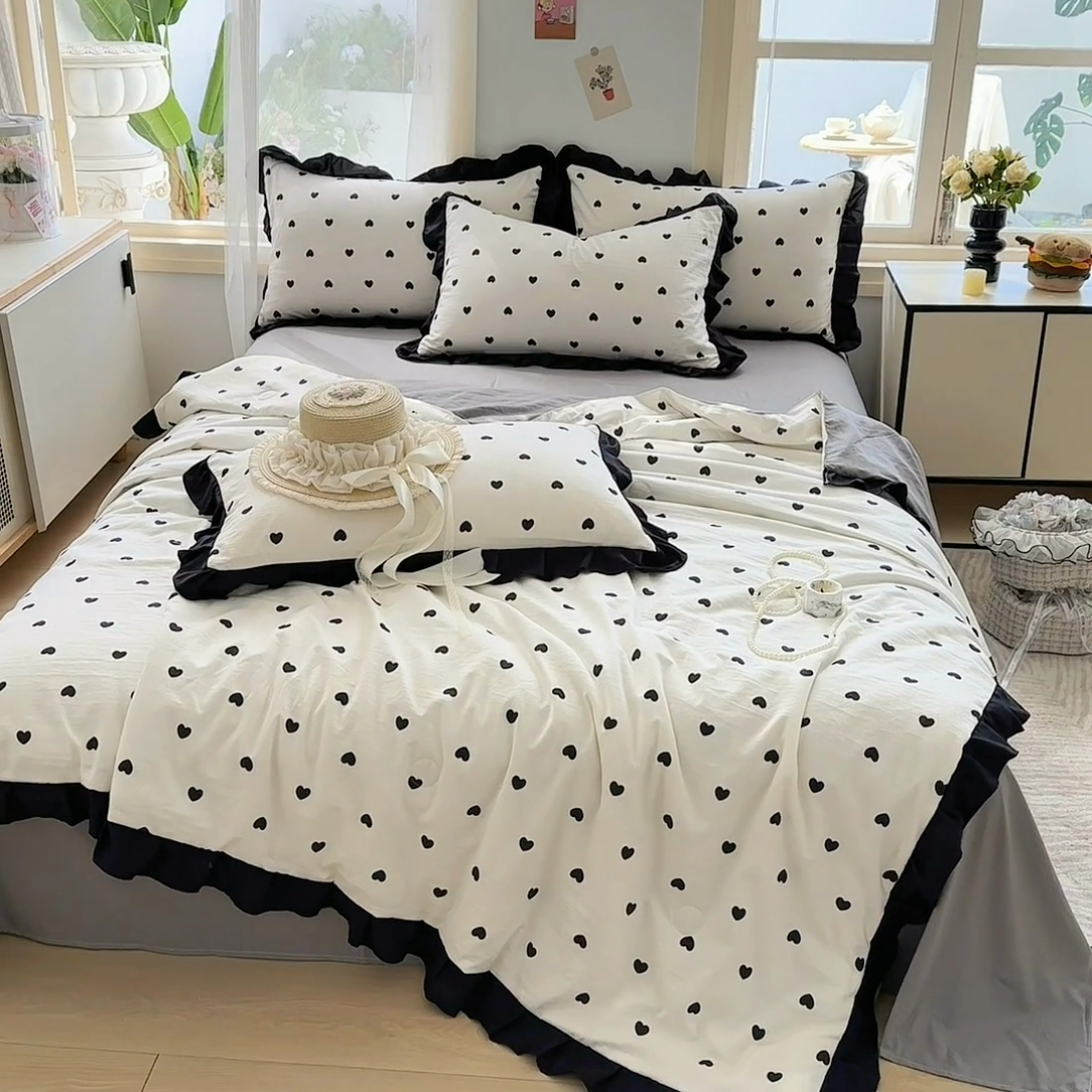 91家纺网 家纺一手货源 找家纺 佳一家纺 2025新款亲肤水洗棉夏被 爱心点点