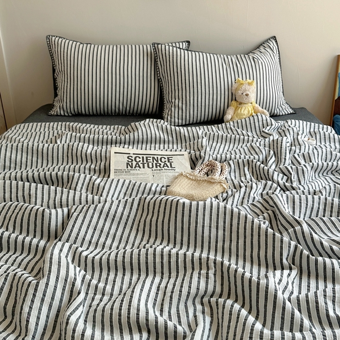 91家纺网 家纺一手货源 找家纺   曼町家居2025新款全棉水洗棉提花贝壳边夏被系列 黛墨灰