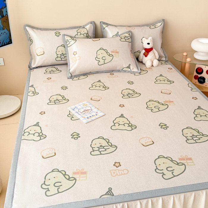 91家纺网 家纺一手货源 找家纺 懒猫家纺 2025春夏新款250D数码印花冰丝席凉席席子 礼物恐龙