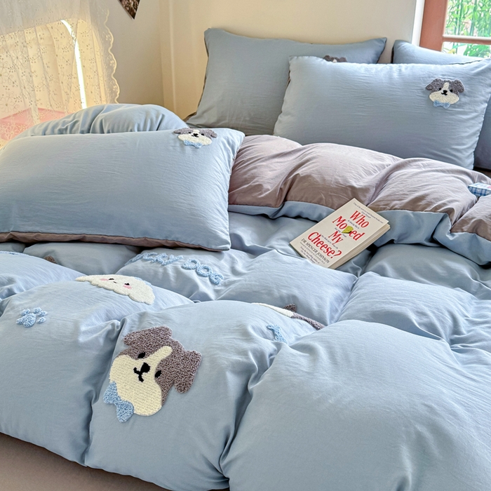 91家纺网 家纺一手货源 找家纺 优卡迪家纺馆 2025新款水洗棉毛巾绣四件套（下载文件夹包含买家秀） 萌萌狗-月光蓝