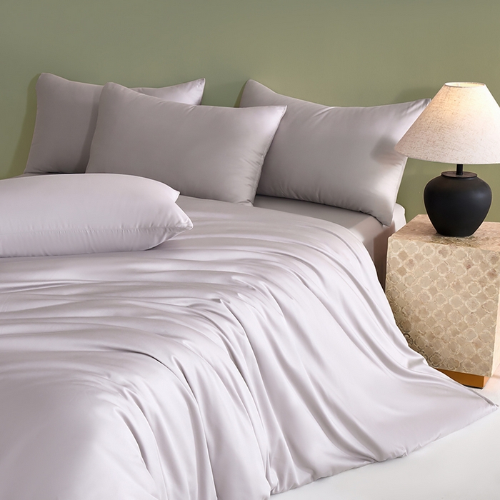 91家纺网 家纺一手货源 找家纺 闲鱼家纺 2025新款亲肤舒适60S黑标A类全棉纯色四件套单被套单床笠-风格一单被套单床笠-风格二 浅松灰