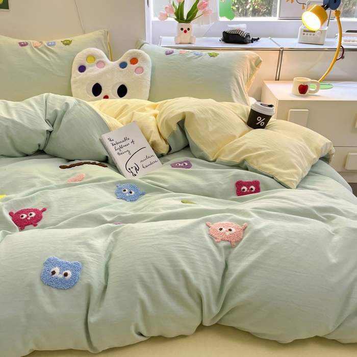 91家纺网 家纺一手货源 找家纺 优卡迪家纺馆 2025新款水洗棉毛巾绣四件套（下载文件夹包含买家秀） 开心怪兽-绿