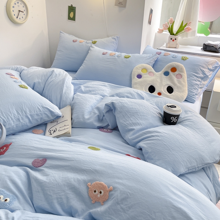 91家纺网 家纺一手货源 找家纺 优卡迪家纺馆 2025新款水洗棉毛巾绣四件套（下载文件夹包含买家秀） 开心怪兽-蓝