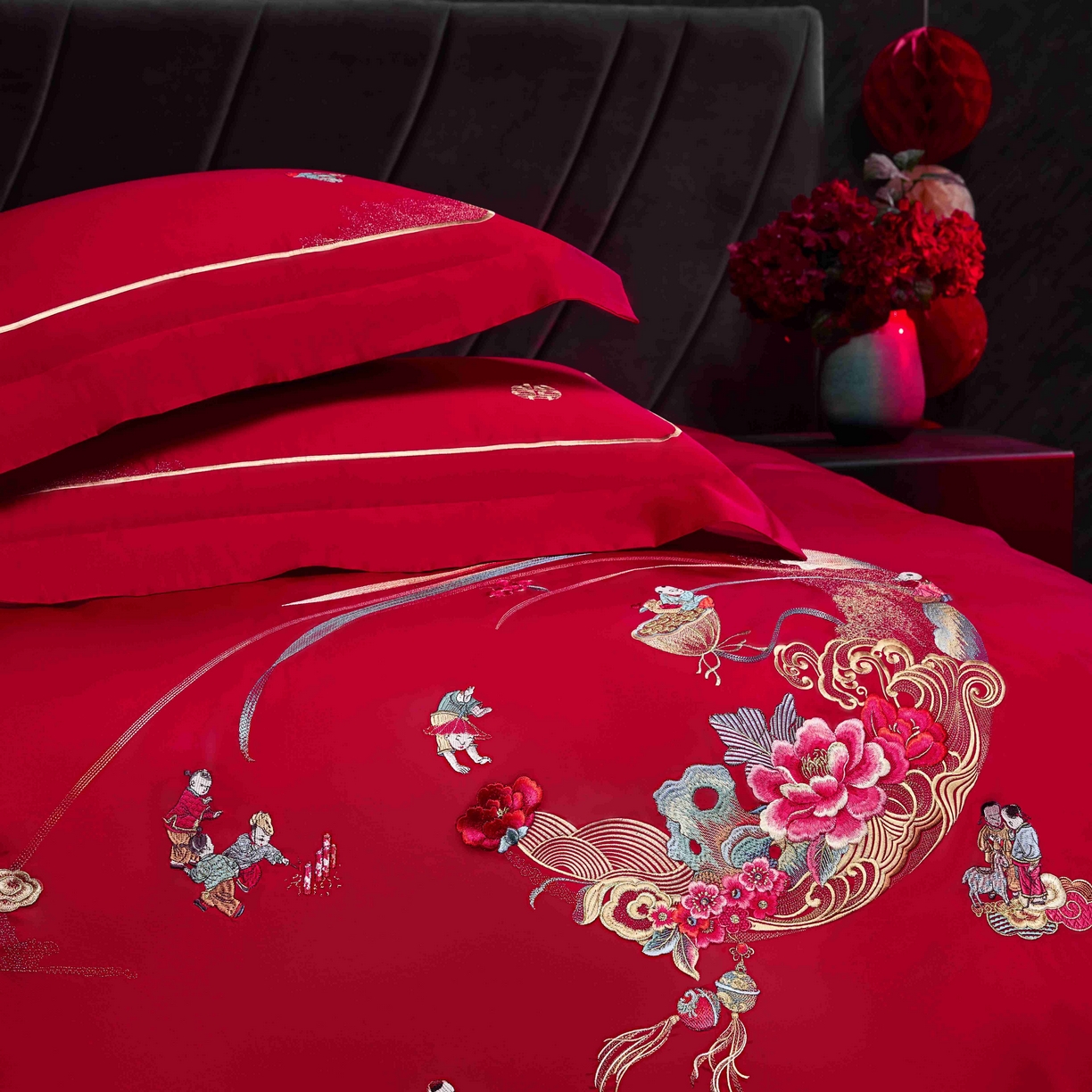 91家纺网 家纺一手货源 找家纺 2025新款纯棉贡缎刺绣婚庆系列四件套 婚庆-百子图