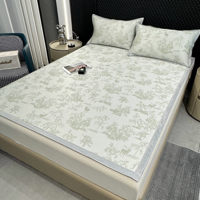 91家纺网 家纺一手货源 找家纺 曲宿家纺 2025新款高分子色织提花软凉席系列 丛林-果绿