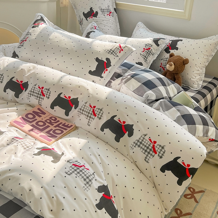 91家纺网 家纺一手货源 找家纺 悦织湾家纺 2025新款亲肤芦荟棉四件套轻奢印花磨毛床上用品亲肤棉四件套 格子汪