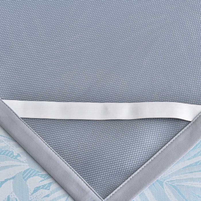 91家纺网 家纺一手货源 找家纺 芯诗曼家纺 2025新款三明治凉感丝提花冰丝席凉席 叶语恋-蓝床席款