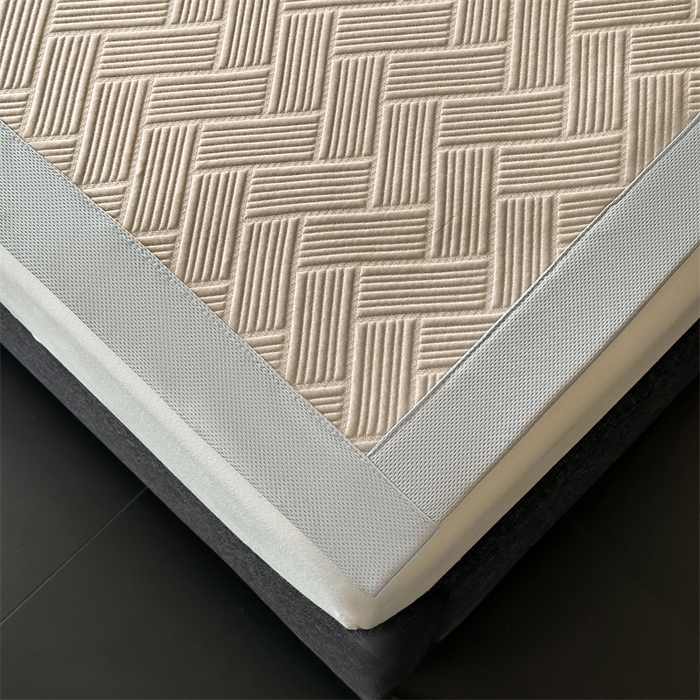 91家纺网 家纺一手货源 找家纺 雯豆家纺 2025夏季新款PE中分子凉感凉席三件套冰丝凉感席子纯色素色成人平铺绑带款 简尚-丝雾棕