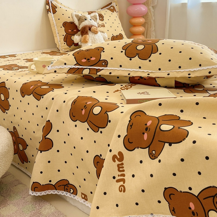 91家纺网 家纺一手货源 找家纺 新印象  2025新款花边老粗布床单款床笠款三件套小熊软糖