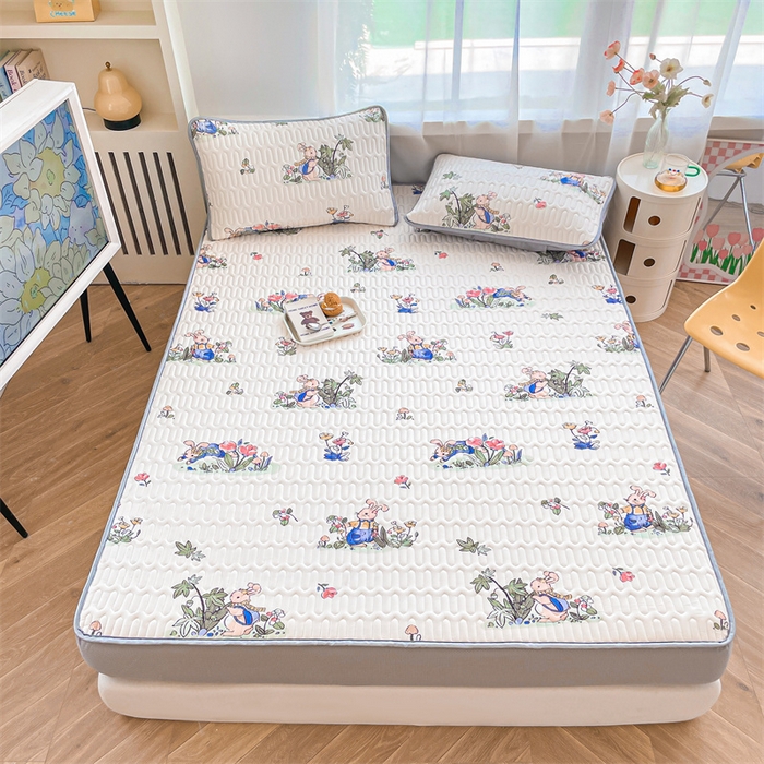 91家纺网 家纺一手货源 找家纺 布卢姆床垫 2025新款5mmA类乳胶凉席床笠套件夏被组合 兔子先生