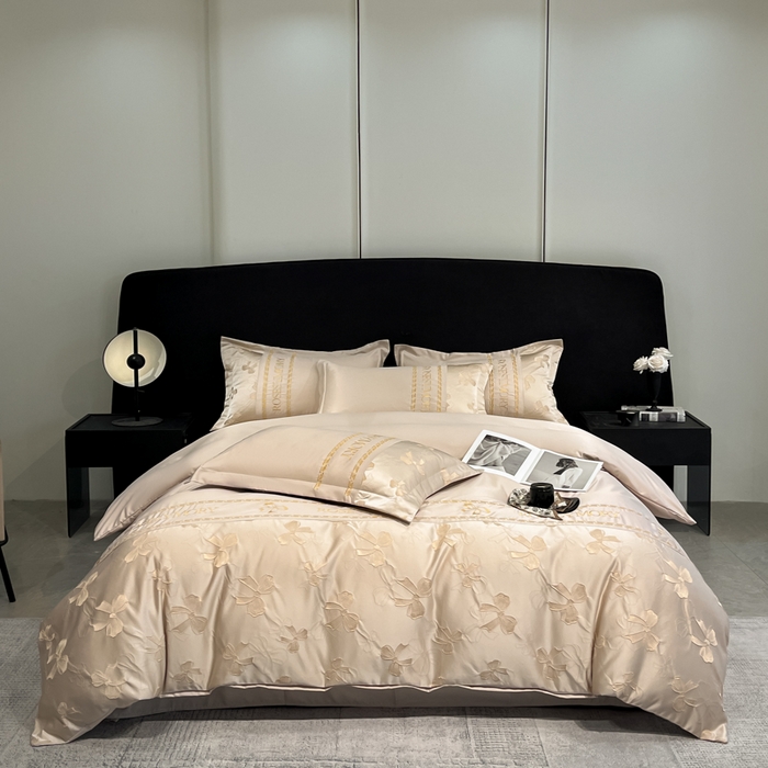 91家纺网 家纺一手货源 找家纺 米彩家纺 2025新款A类水洗真丝金丝浮雕提花绣花四件套 情结-香槟