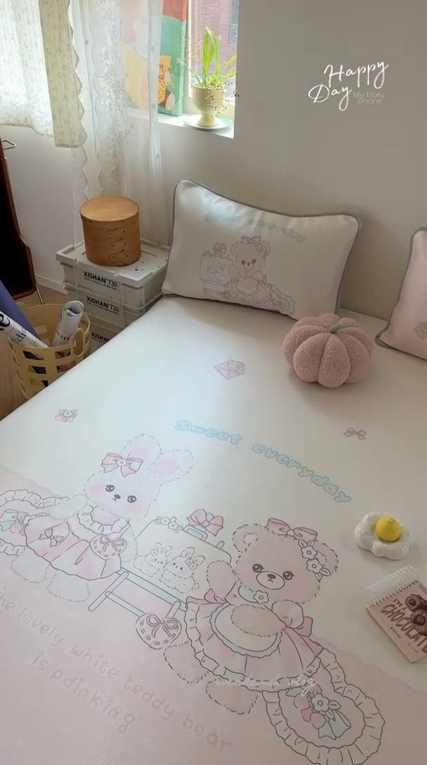 91家纺网 家纺一手货源 找家纺 美乐迪家纺 2025新款碳光凉感冰丝席 甜心兔