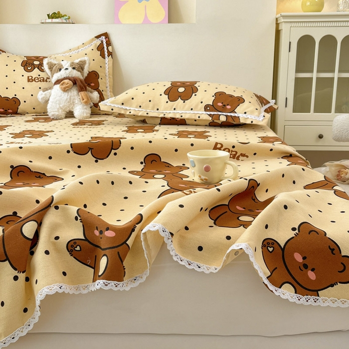 91家纺网 家纺一手货源 找家纺 新印象  2025新款花边老粗布床单款床笠款三件套小熊软糖