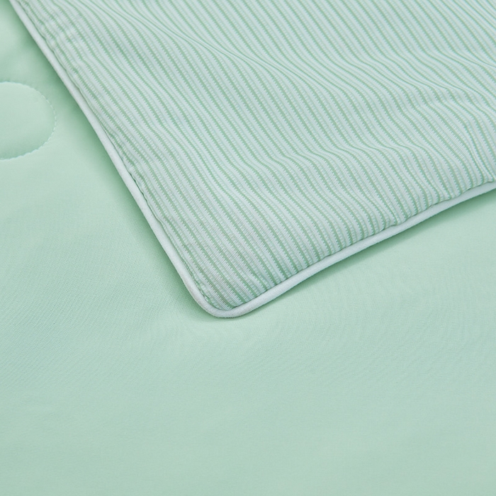 91家纺网 家纺一手货源 找家纺 金喜 2025新款A类高克重冰丝夏被云母凉感夏凉被子（10%氨纶） 云母绿