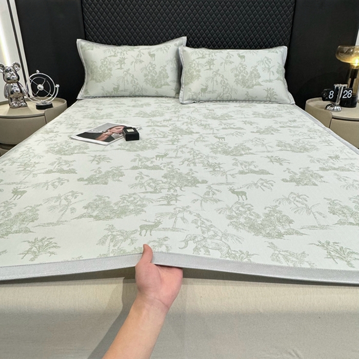 91家纺网 家纺一手货源 找家纺 曲宿家纺 2025新款高分子色织提花软凉席系列 丛林-果绿