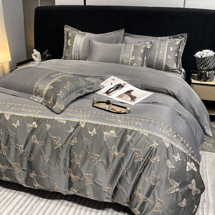 91家纺网 家纺一手货源 找家纺 （总）子曰 2025新款金丝提花浮雕刺绣水洗真丝四件套