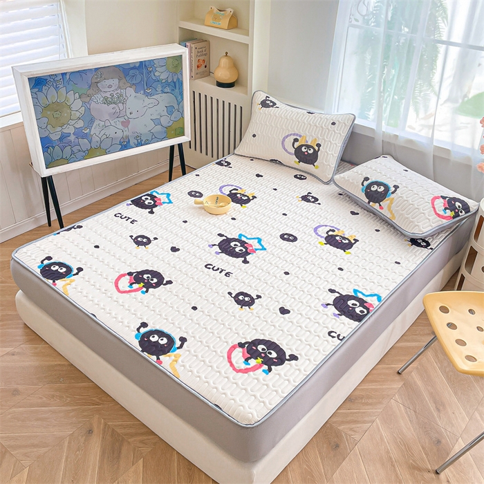 91家纺网 家纺一手货源 找家纺 布卢姆床垫 2025新款5mmA类乳胶凉席床笠套件夏被组合 可爱煤球