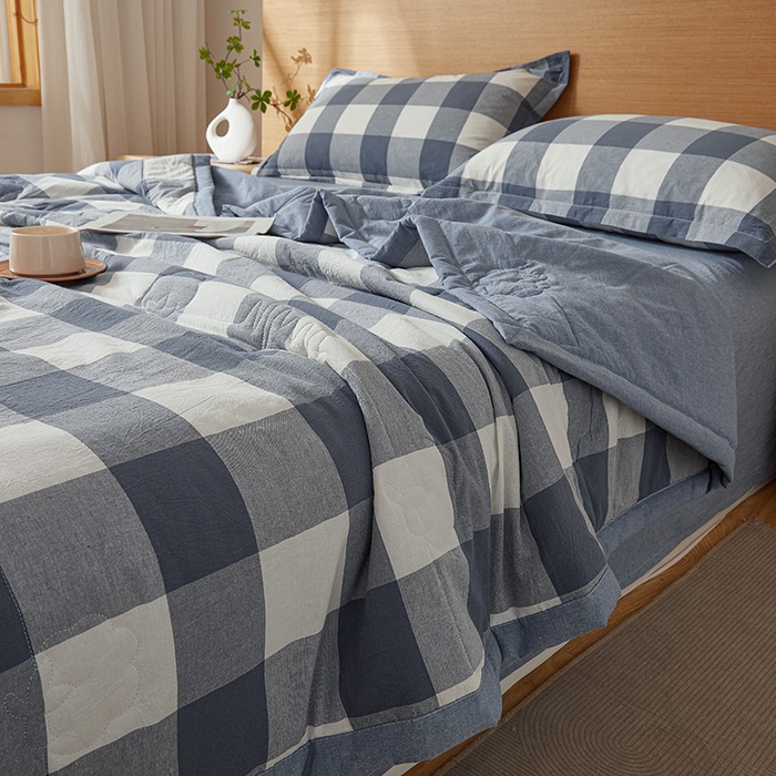 91家纺网 家纺一手货源 找家纺 西域种棉人·千百笠 2025新款A类100%新疆棉花夏凉被纯棉全棉填充原棉空调被手工宽边水洗棉夏被 蓝中格