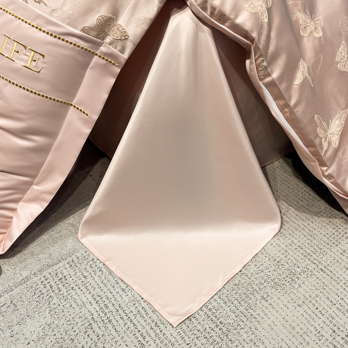 91家纺网 家纺一手货源 找家纺 米彩家纺 2025新款A类水洗真丝金丝浮雕提花绣花四件套 富蝶-粉玉