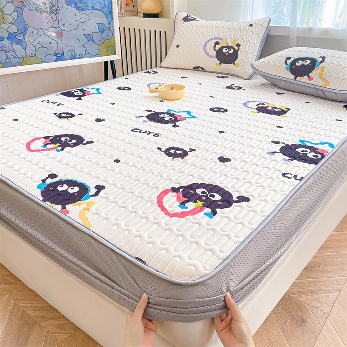 91家纺网 家纺一手货源 找家纺 布卢姆床垫 2025新款5mmA类乳胶凉席床笠套件夏被组合 可爱煤球