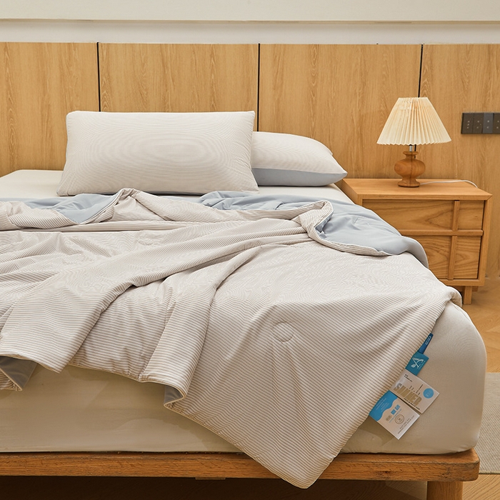 91家纺网 家纺一手货源 找家纺 金喜 2025新款A类高克重冰丝夏被云母凉感夏凉被子（10%氨纶） 云母咖