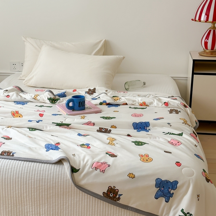 91家纺网 家纺一手货源 找家纺 觅糖家纺 2025新款软糯针织云柔大豆夏被 动物乐园