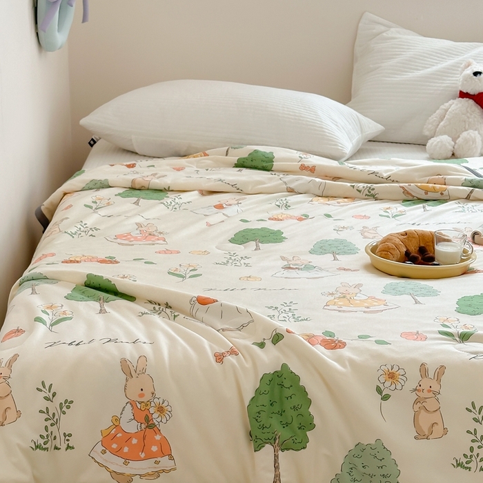 91家纺网 家纺一手货源 找家纺 觅糖家纺 2025新款软糯针织云柔大豆夏被 春天里