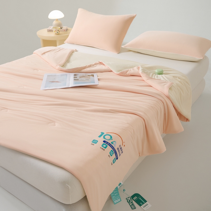 91家纺网 家纺一手货源 找家纺 宝士康家纺 2025春夏新款10A抗菌凉感丝夏被夏凉被空调被 山茶粉粉