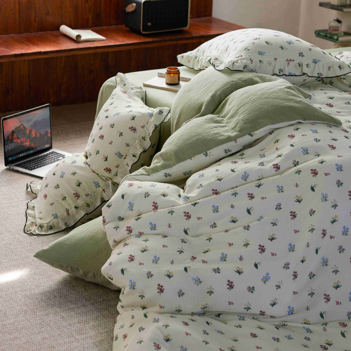 91家纺网 家纺一手货源 找家纺 安莱生活 2025新款全棉纯棉精梳棉双层纱绉纱数码印花四件套系列二 铃兰花语