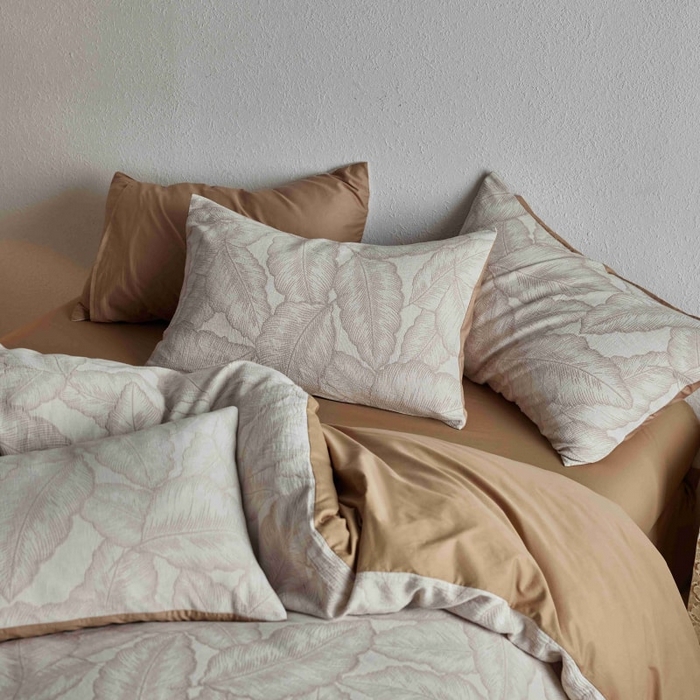 91家纺网 家纺一手货源 找家纺 2025新款全棉纯棉色织提花四件套（艾薇） 艾薇—月魄黄