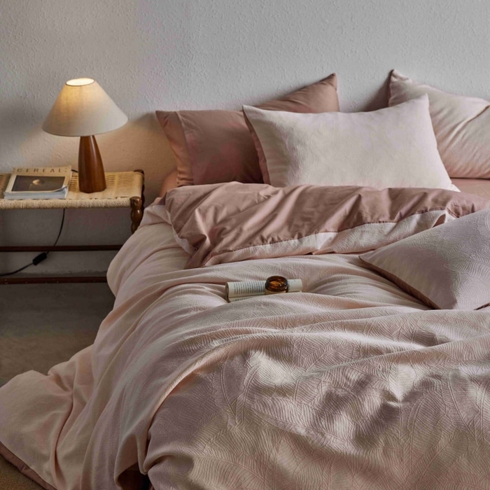 91家纺网 家纺一手货源 找家纺 （总）2025新款全棉纯棉色织提花四件套（艾薇）