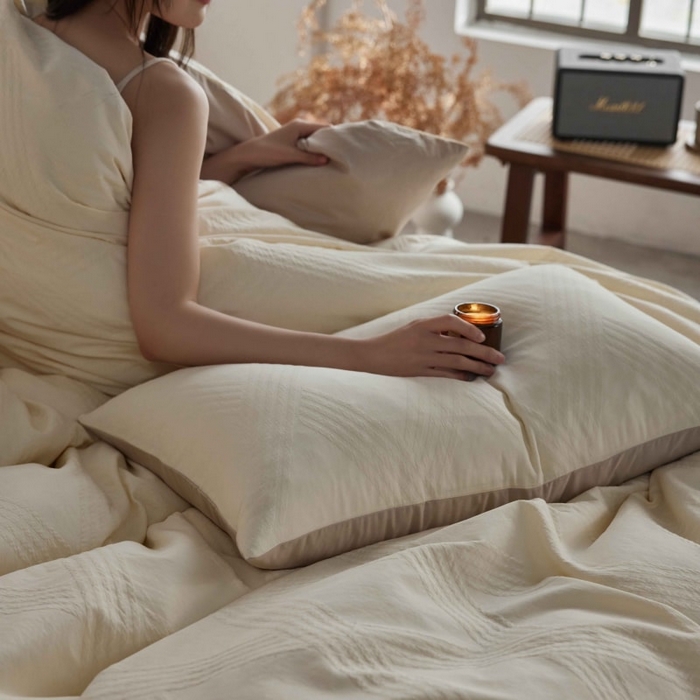 91家纺网 家纺一手货源 找家纺 2025新款全棉纯棉色织提花四件套（艾薇） 艾薇—汝窑白