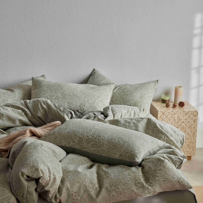 91家纺网 家纺一手货源 找家纺 2025新款全棉纯棉色织提花四件套（艾薇） 艾薇—亚特绿