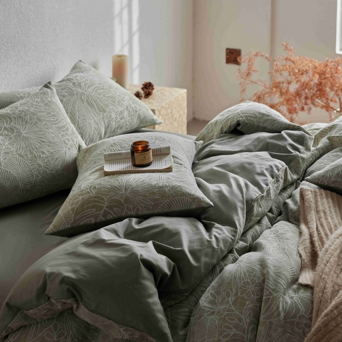 91家纺网 家纺一手货源 找家纺 2025新款全棉纯棉色织提花四件套（艾薇） 艾薇—亚特绿