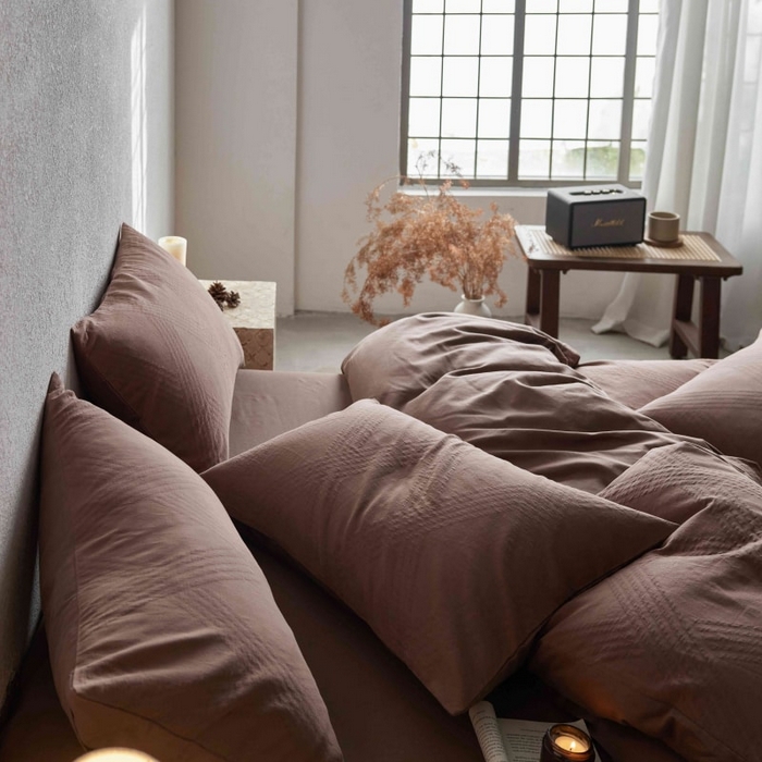 91家纺网 家纺一手货源 找家纺 2025新款全棉纯棉色织提花四件套（艾薇） 艾薇—余晖棕