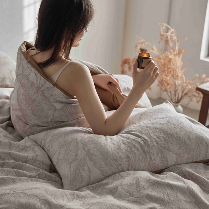 91家纺网 家纺一手货源 找家纺 2025新款全棉纯棉色织提花四件套（艾薇） 艾薇—月魄黄