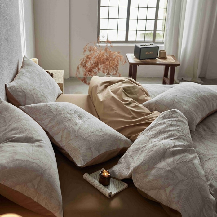 91家纺网 家纺一手货源 找家纺 2025新款全棉纯棉色织提花四件套（艾薇） 艾薇—月魄黄